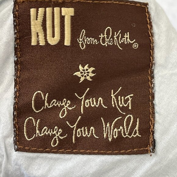 18W - KUT FROM THE KLOTH - KATY Boyfriend Short Distressed Denim Jean Short NEW - Picture 11 of 12